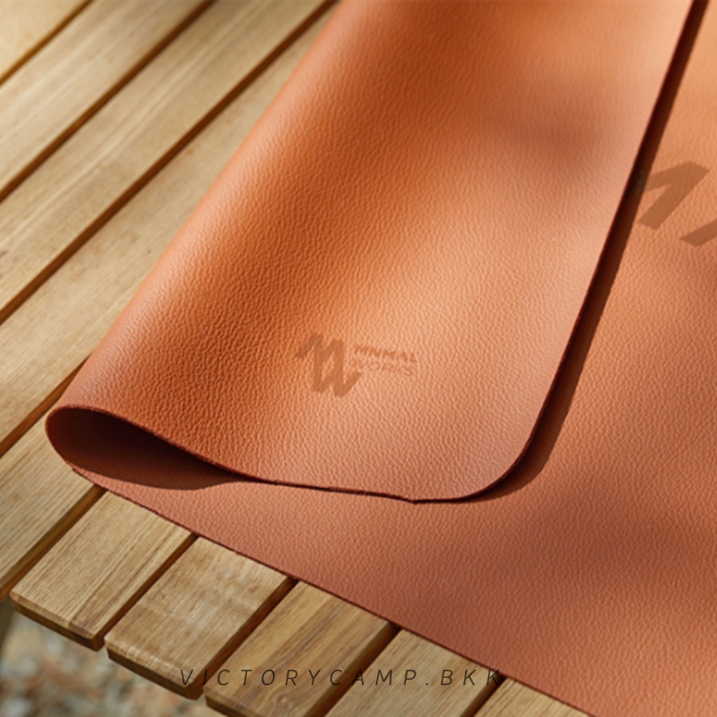 แผ่นรองโต๊ะอเนกประสงค์ กันน้ำได้ Awesome Pad - Minimal Works