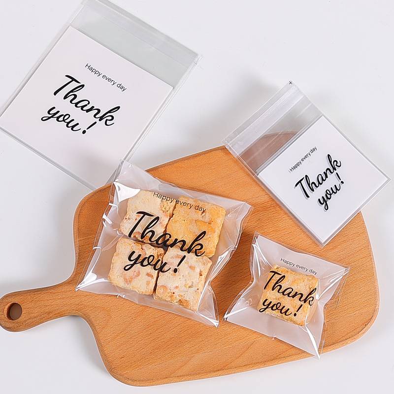 ถุงแถบกาวลาย Thank you มี 4 ขนาด 7*7cm.และ 10*10 cm. 14*14 cm.และซิปล็อก บรรจุแพ็คละ 100+- ซอง สินค้าพร้อมส่ง
