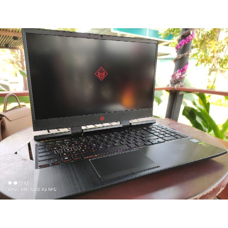 Hp Omen i7 9750h GTX 1660Ti sRGB100%