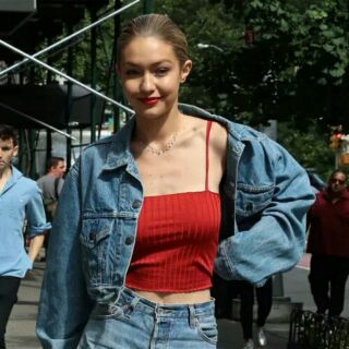 เสื้อสายเดี่ยว style gigi