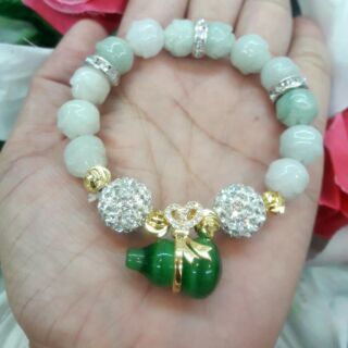สร้อยข้อมือหยกดอกเหมยจี้น้ำเต้าดูดทรัพย์