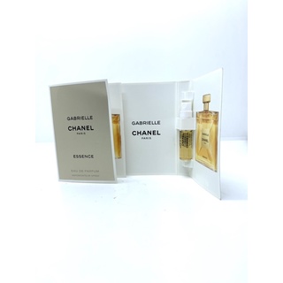 น้ำหอม ชาแนล Chanel ขนาดทดลอง รุ่นใหม่ Chanel Gabrielle Essence  1.5 ml  กลิ่นใหม่หอมติดทน หอมแพง หัวสเปร์ย พกพา