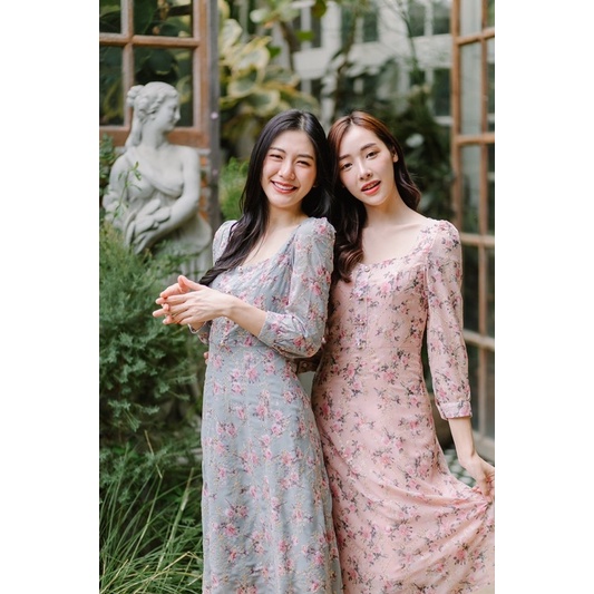 Nooch.Closet : ชุดเดรสปักลาย เดรสออกงาน ชุดเดรส DANITA FLORAL