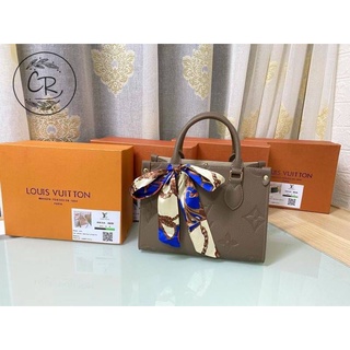 กระเป๋า Louis Vuitton รุ่น ONTHEGO PM