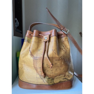 กระเป๋า Alviero Martini - 1 classe world map Bucket bag