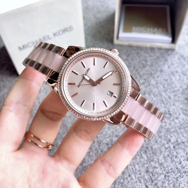นาฬิกา Michael Kors แท้ ถูกที่สุด พร้อมโปรโมชั่น ส.ค. 2026 | BigGoเช็ค ...