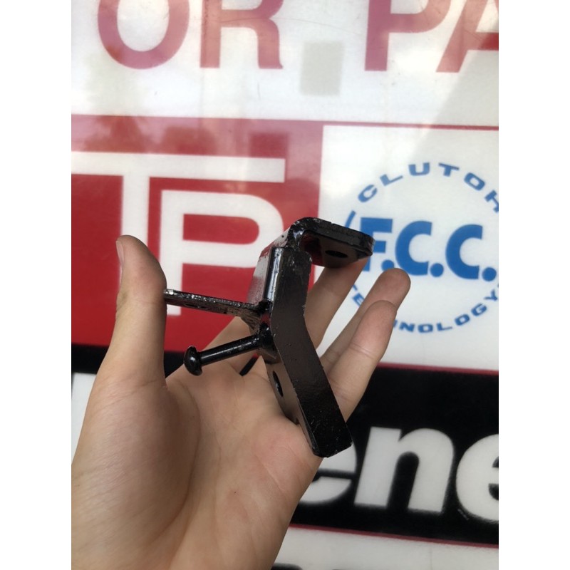 ขายึดขาตั้ง SUZUKI V100 A CLASS