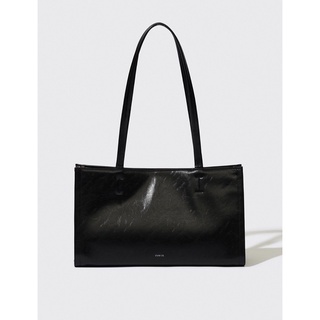 PREORDER - กระเป๋า standoil Oblong bag black