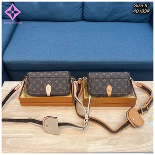 M C M ♥️พร้อมส่ง💯 มีเก็บปลายทางCOD 💼 กระเป๋าผู้หญิงสะพายข้างคาดอกได้ ขนาด8นิ้ว พร้อมกล่อง