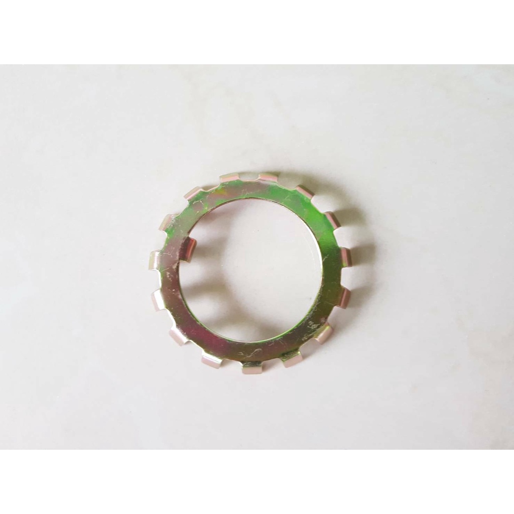 แหวนจักรเพลาท้าย NISSAN  BIG-M  TD25,DATSUN  620 ,MAZDA 1600, MAGNUM ราคาตัวละ40บาท