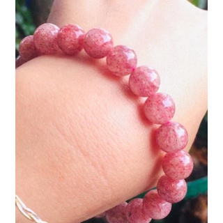 กำไลหินนำโชคสตอเบอรี่ควอส(Strawberry Quartz) ขนาด9.5มิล