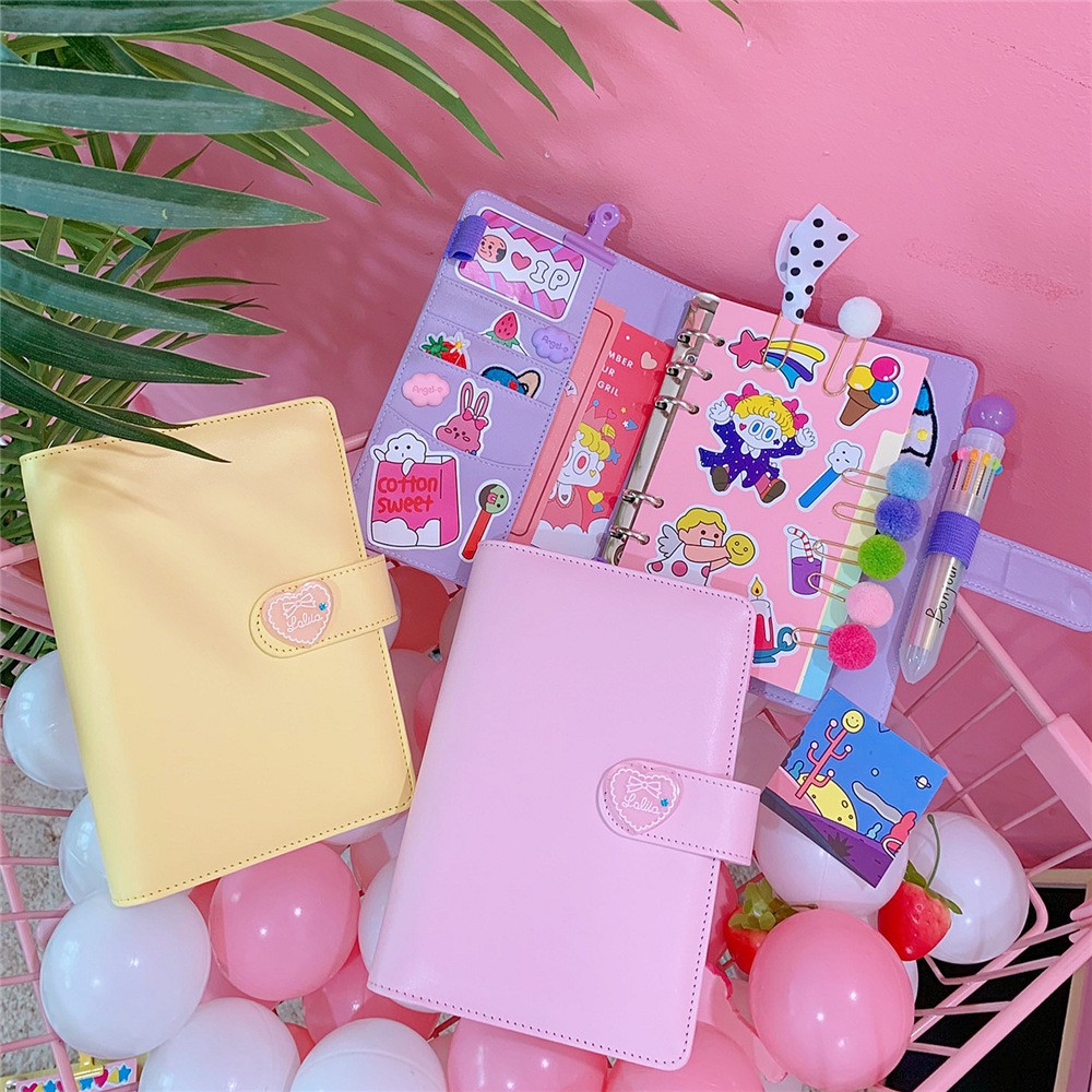 (พร้อมส่ง) Set สมุดโน้ต ไดอารี่ ของแต่งเพียบ ปกหนัง PU สีพาสเทลมี 4 สี Diary สติกเกอร์ในเล่ม พวงกุญแจการ์ตูนน่ารัก รูปที่ 6