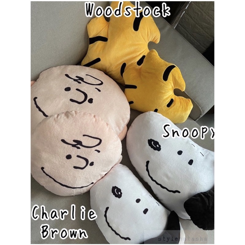 หมอนแก๊งค์สนู้ปปี้ หมอนรองคอในรถ snoopy พร้อมส่ง