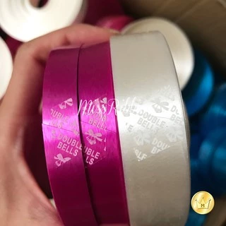 Missribbinริบบิ้นเนื้อมัน เบอร์2 ตราระฆัง คละสีได้ ริบบิ้นเนื้อพลาสติกใช้ผูกกล่องของขวัญ ราคาประหยัด
