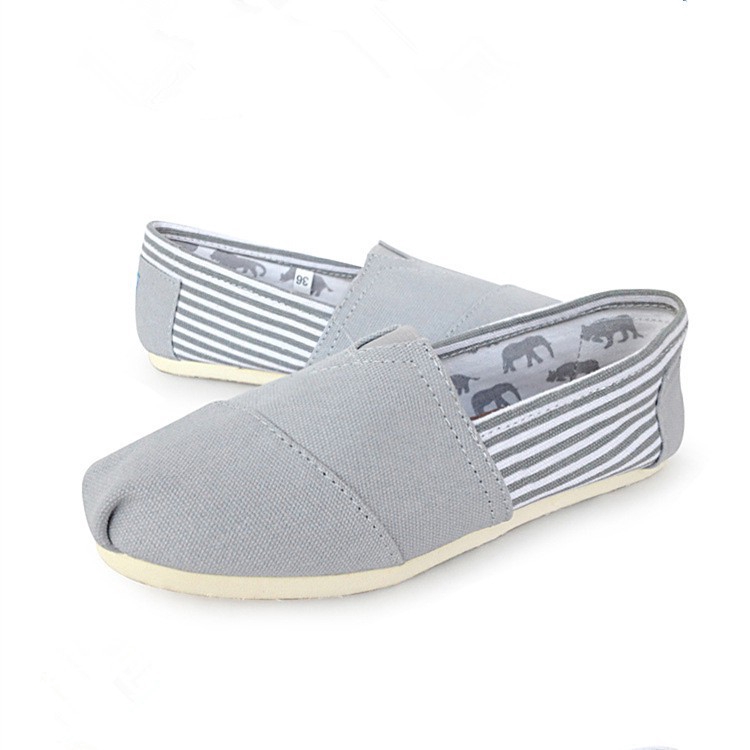 รองเท้าผ้าใบลำลองสำหรับผู้ชายผู้หญิง Toms Shoes