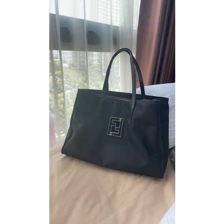 à¸ à¸£à¸°à¹€à¸›à¹‹à¸²à¸–à¸·à¸­ Fendi à¸ªà¸µà¸”à¸³ - mmspong - ThaiPick