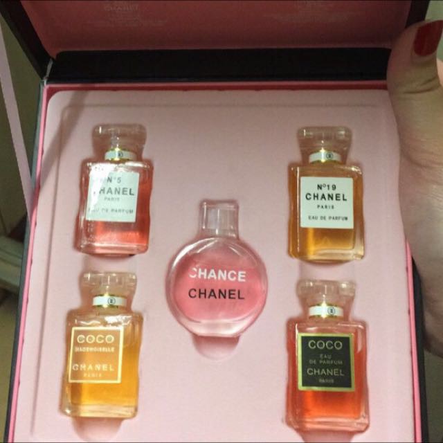 Chanel Branded Mini Perfume 7.5ML (5pcs/Set)come with bag น้ำหอมสำหรับผู้หญิง