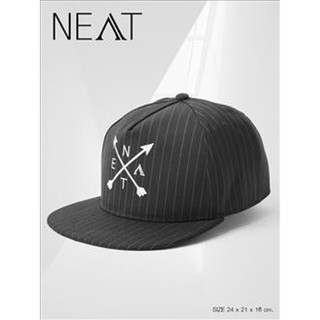 NEAT หมวกแก๊ปทรง Snapback : สีดำ