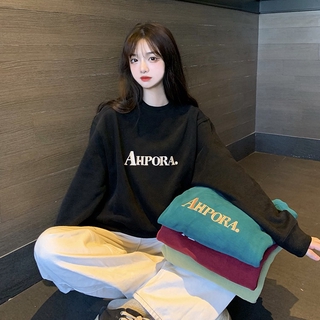 Women Korean Fashion Letter Print Sweater Long Sleeve Round Neck Sweater Loose Oversize Couple Sweater เสอื้ ไหมพรม