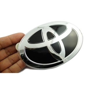 พร้อมส่ง!!🚗 (ของแท้) โลโก้แก้ว TOYOTA ติดท้ายรถ สามารถใส่กับ Fortuner 2015-ปัจจุบัน ทุกรุ่น