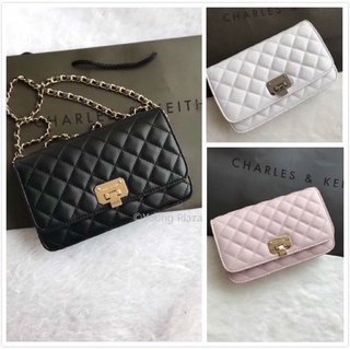 กระเป๋า CHARLES &amp; KEITH QUILTED CLUTCH BAG งาน Outlet แท้ 💯