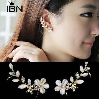 * Ibn 2 ชิ้น Crystal Rhinestone ดอกไม้ Cuff Ear Bone Clips ต่างหูไม่เจาะ