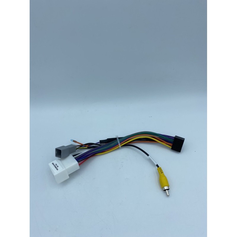 ปลั๊กจอ Android 16 Pin พร้อมปลั๊กแปลงกล้อง 8 Pin ตรงรุ่น Mitsubishi (Triton/XPander/Pajero ใหม่)