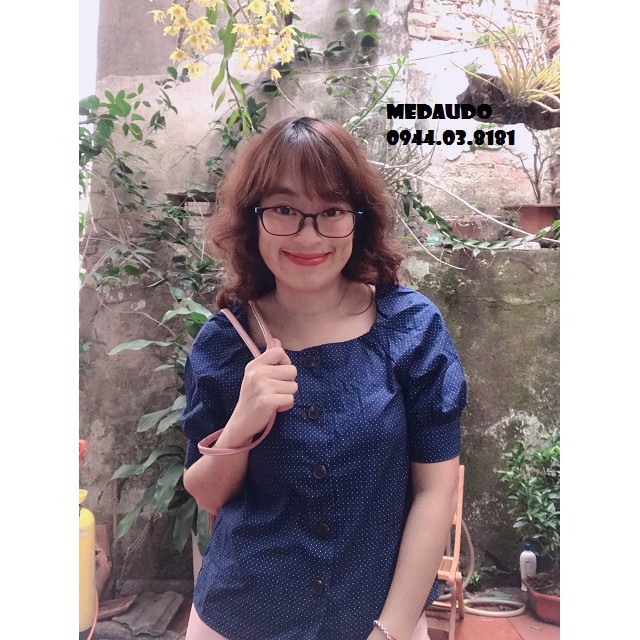 8SECOND เสื้อคอเหลี่ยม