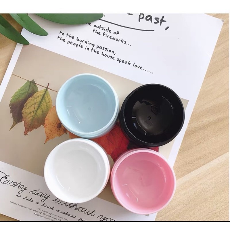 ราคาถูกคุณภาพดี กระปุกครีม ตลับครีม ทรงกลมสีพาสเทล 2ชั้น 15/30/50/100/120 g พร้อมส่งในไทย ขาว/ดำ/ชมพ