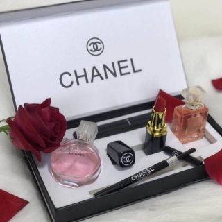 #น้ำหอมhwan พร้อมส่งคะ (น้ำหอม)CHANEL SET MAKE UP 5 in 1  15ml.