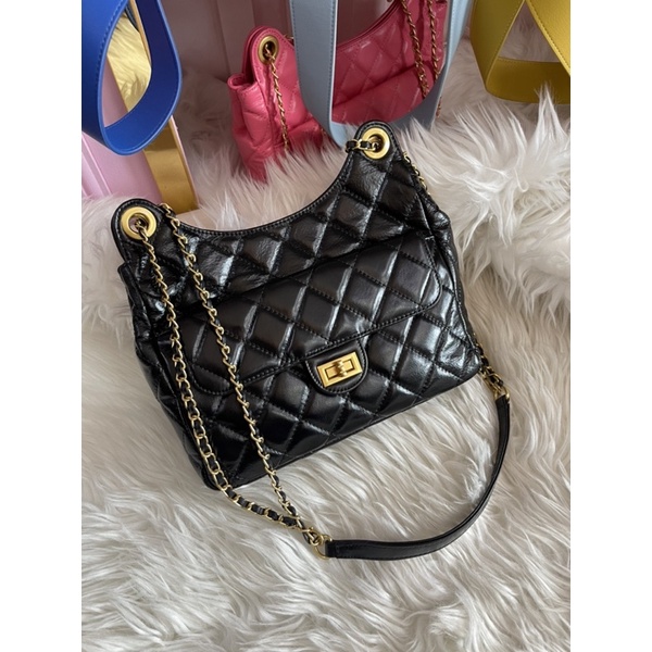 Graby 26cm กระเป๋าหนังแกะ แบรนด์Lovera