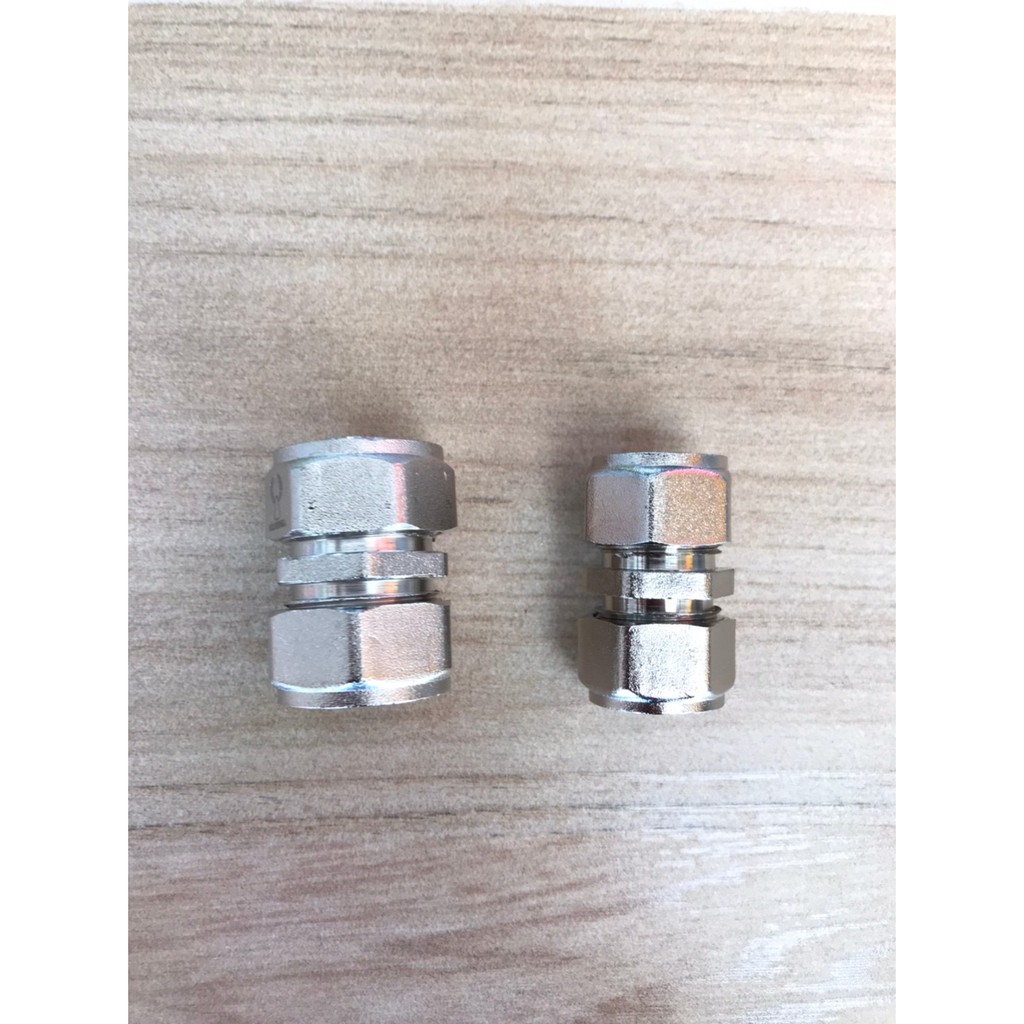 ถุงเท้าเชื่อมต่อท่อทองเหลือง Napple ขนาด 16-1/2M และ 20-1/2M