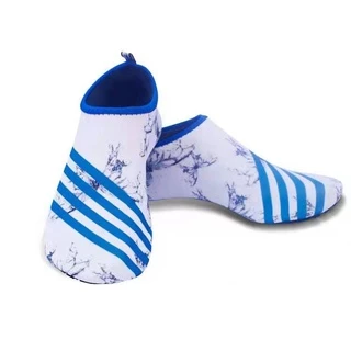 รองเท้าเดินชายหาด ลายใหม่ล่าสุด NEW!! ใส่ได้ทั้งหญิงและชาย