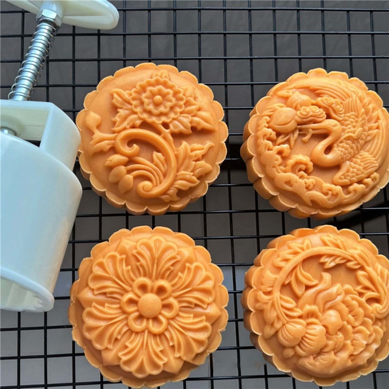 Be> แม่พิมพ์ขนมไหว้พระจันทร์ พลาสติก รูปดอกไม้ 150 กรัม 200 กรัม DIY สําหรับเทศกาลกลางฤดูใบไม้ร่วง