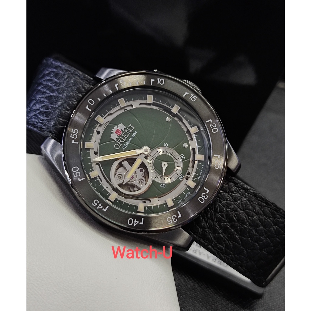 นาฬิกา Orient Retro Camera mechanical watch รุ่น RA-AR0202E
