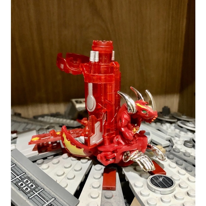 Bakugan Red Pyrus Lumino Dragonoid & Deluxe Battle Gear Zukanator Electronic