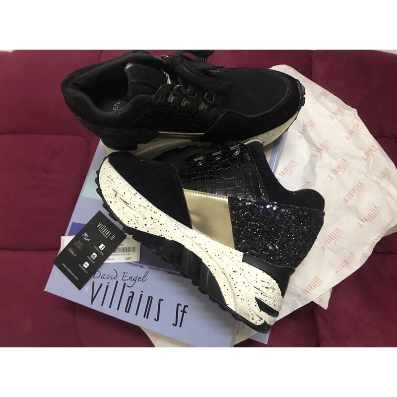 รองเท้าเสริมส้น Villains SF