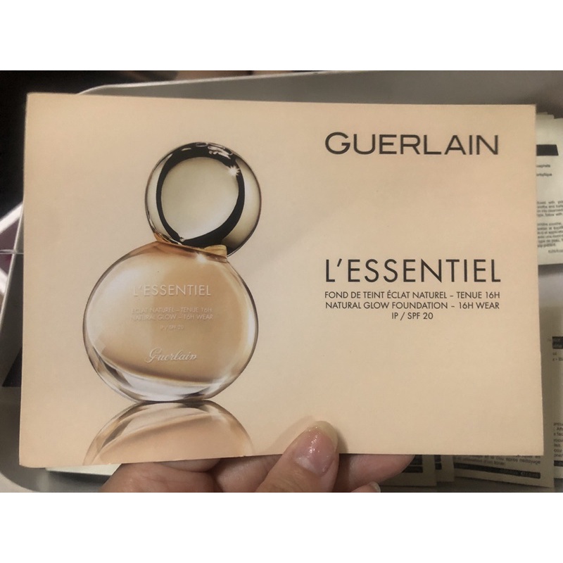 Guerlain L'essentiel natural glow foundation