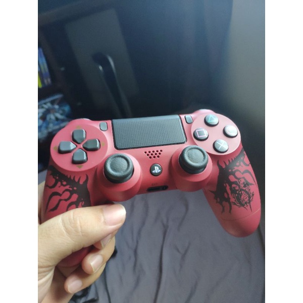 PS4 PRO MONSTER HUNTER WORLD RATHALOS EDITION - thanwa28 - ThaiPick