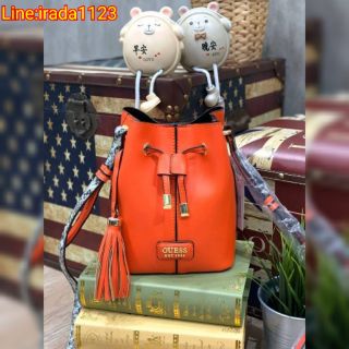 Guess DEVYN BUCKET BAG​ ของแท้​ ราคาถูก