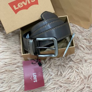 ส่งฟรีems Levi’s Belt set ชุดเข็มขัด (กล่อง/ที่เจาะรู/ใบเสร็จ/ถุงกระดาษ)