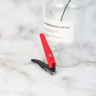 👯‍♀️Zwilling 👯‍♀️  Classic Nail Clippers Red