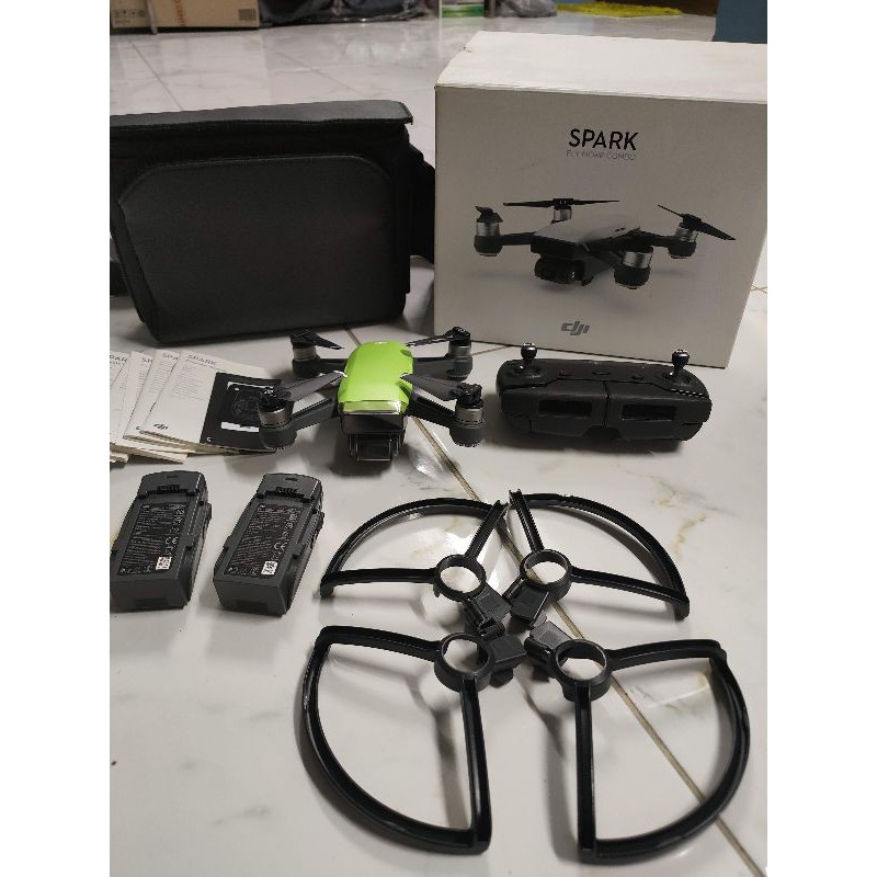 DJI Spark Combo ครบเซ็ตยกกล่อง