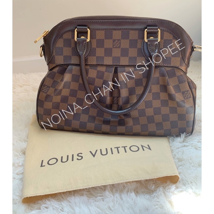 ส่งต่อ (Used)กระเป๋า หลุยส์ LV Trevi PM Damier แท้