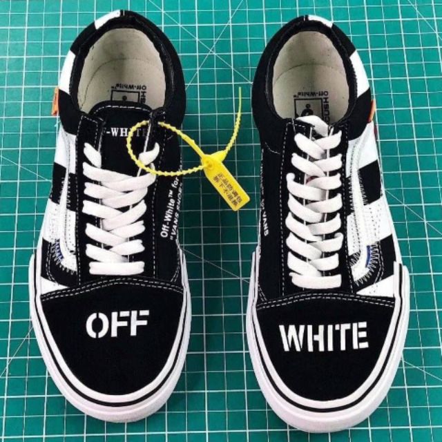 รองเท้าผ้าใบ Vans Old Skool-Off-white-ขาว-ดำ 2สี ไซส์ 37-44 [ส่งไว EMS]