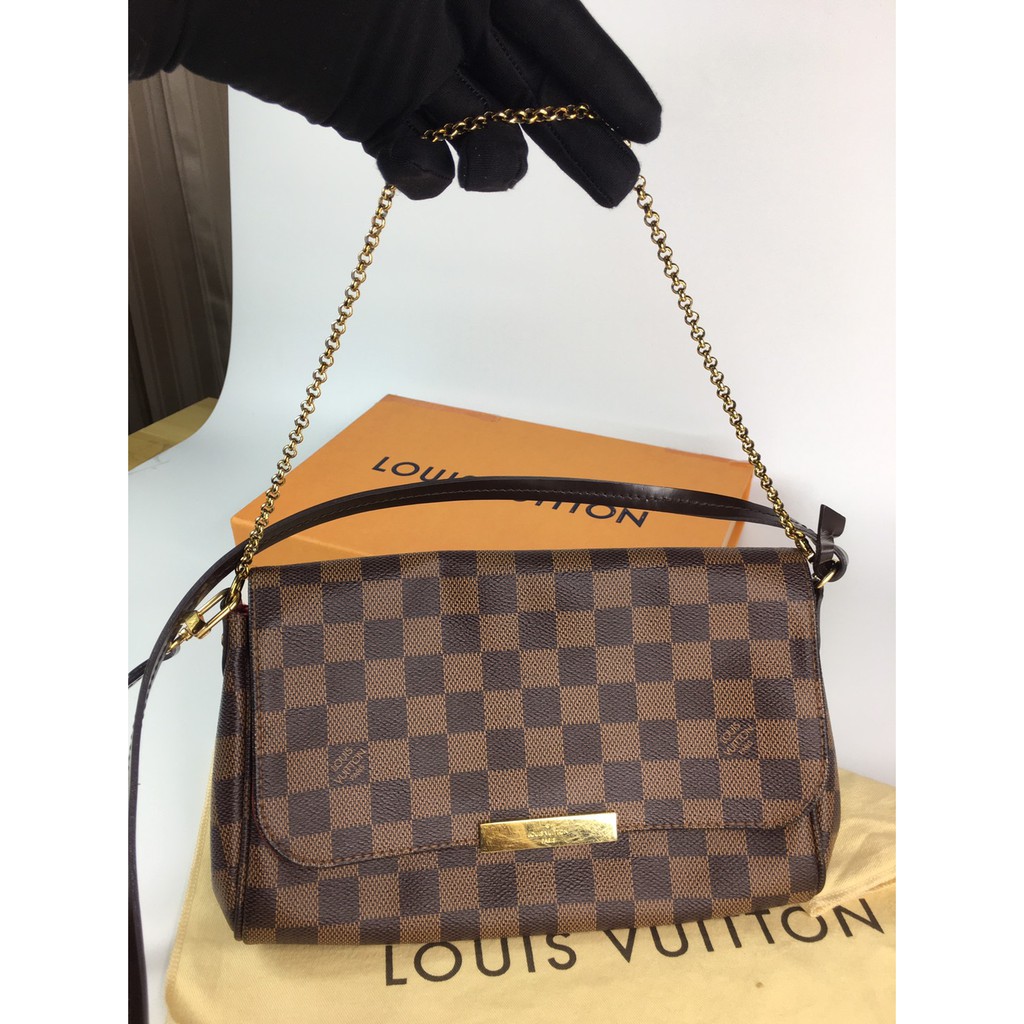 Used in good condition  LV  Favorite MM Dc 17