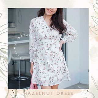 Hazelnut dress เดรสสั้น