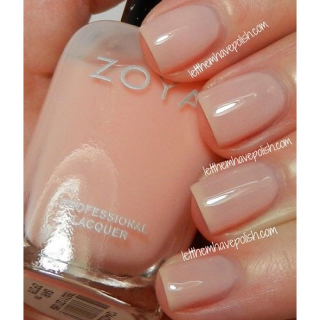 ยาทาเล็บ Zoya สี Sari