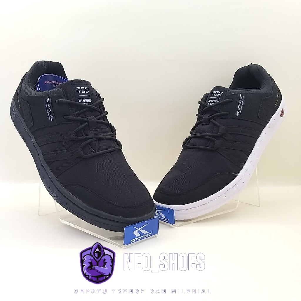 รองเท้าผ้าใบ SPOTEC GUSION
