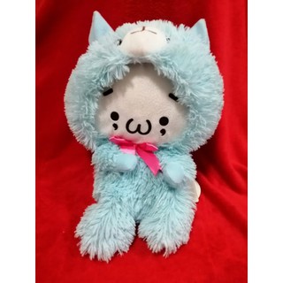 ตุ๊กตา​ kaomoji ใส่ชุดอัลปาก้า ป้ายห้อย​ สูงประมาณ​ 38 ซม.